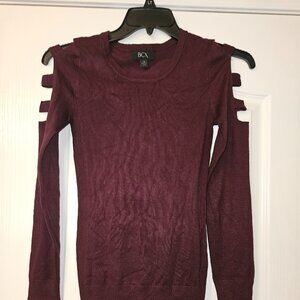 BCX Juniors Cut-Out Sleeve Sweater Size XS - NWT